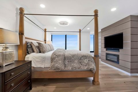 Tiny photo for 155 N HARBOR Drive #212-213, Chicago, IL 60601 (MLS # 12602716)