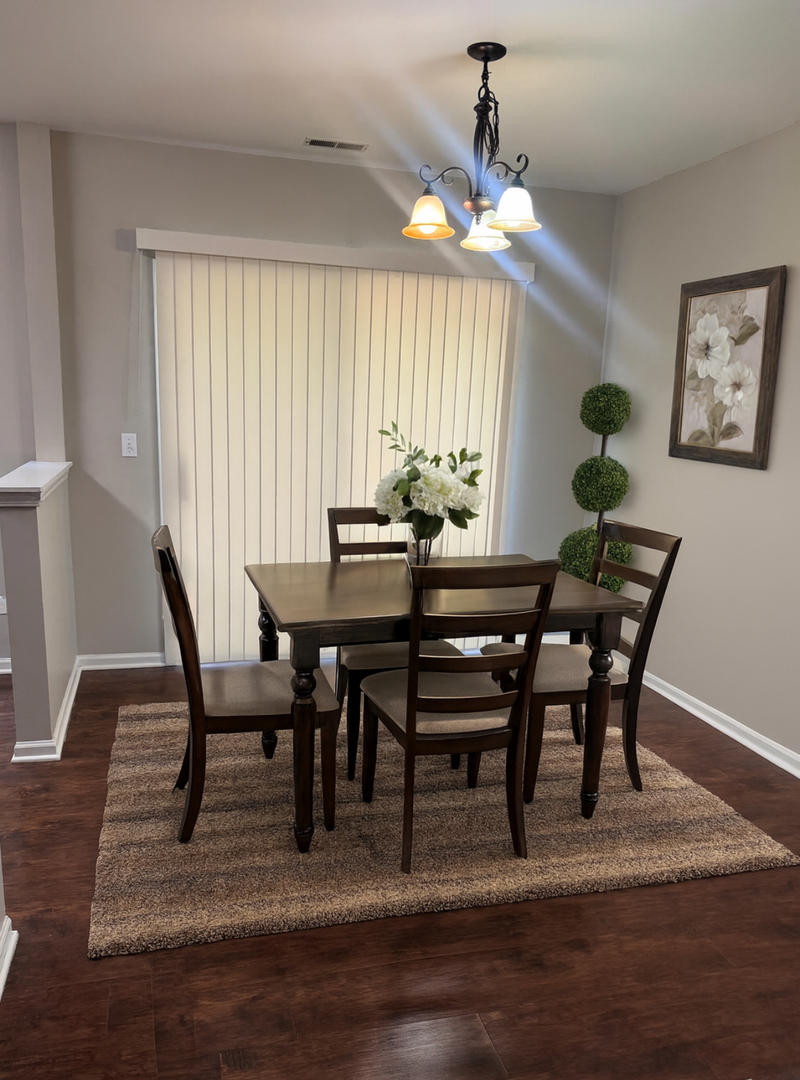 1256 N Split Oak Circle