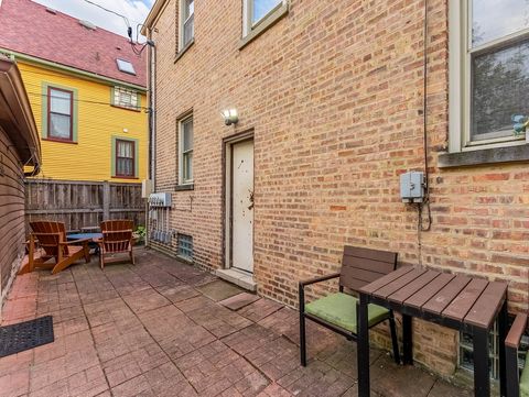 Tiny photo for 1038 Superior Street #1W, Oak Park, IL 60302 (MLS # 12599846)