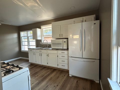 Tiny photo for 800 A Avenue, Rock Falls, IL 61071 (MLS # 12493639)