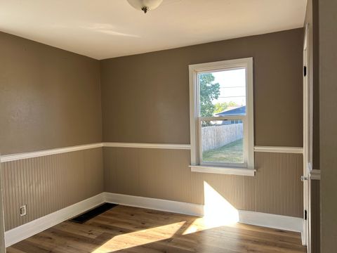 Tiny photo for 800 A Avenue, Rock Falls, IL 61071 (MLS # 12493639)