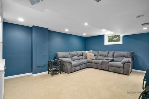 Tiny photo for 19 N June Terrace, Lake Forest, IL 60045 (MLS # 12642617)