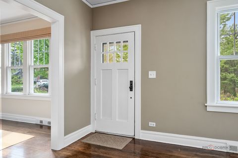 Tiny photo for 19 N June Terrace, Lake Forest, IL 60045 (MLS # 12642617)