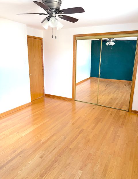 Tiny photo for 9407 S Roberts Road #3SE, Hickory Hills, IL 60457 (MLS # 12465133)