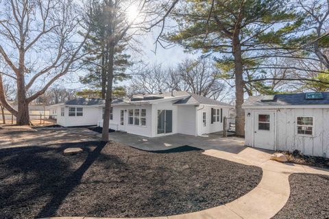 Tiny photo for 310 Hillcrest Drive, Geneseo, IL 61254 (MLS # 12574676)