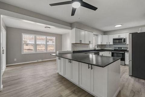 Tiny photo for 310 Hillcrest Drive, Geneseo, IL 61254 (MLS # 12574676)