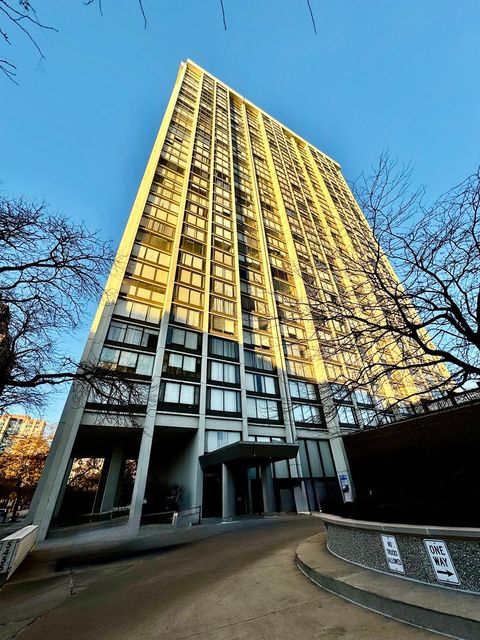 Photo of 5455 N Sheridan Road #1707, Chicago, IL 60640 (MLS # 12522669)