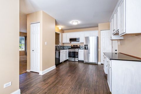 Tiny photo for 2218 Dalewood Court, Plainfield, IL 60586 (MLS # 12441125)