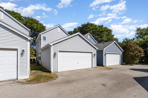Tiny photo for 2218 Dalewood Court, Plainfield, IL 60586 (MLS # 12441125)