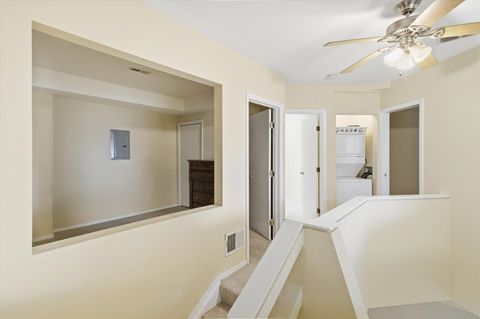 Tiny photo for 6337 Roosevelt Road #114, Berwyn, IL 60402 (MLS # 12603948)