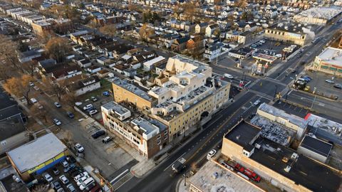 Tiny photo for 6337 Roosevelt Road #114, Berwyn, IL 60402 (MLS # 12603948)