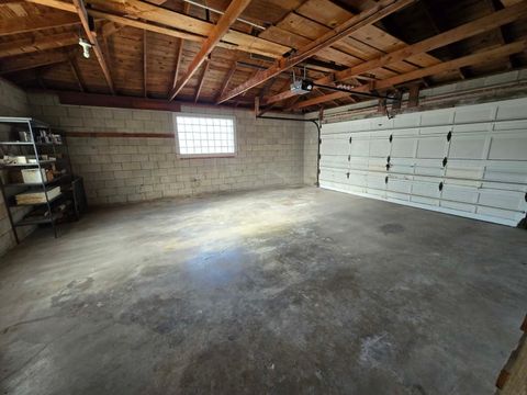 Tiny photo for 14652 N IL Hwy 37 Highway, Mt Vernon, IL 62864 (MLS # 12604956)