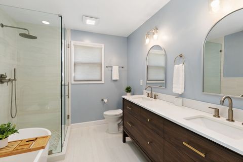 Tiny photo for 713 Council Hill Road, East Dundee, IL 60118 (MLS # 12630417)
