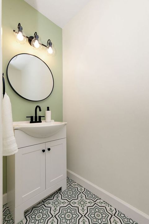 Tiny photo for 713 Council Hill Road, East Dundee, IL 60118 (MLS # 12630417)