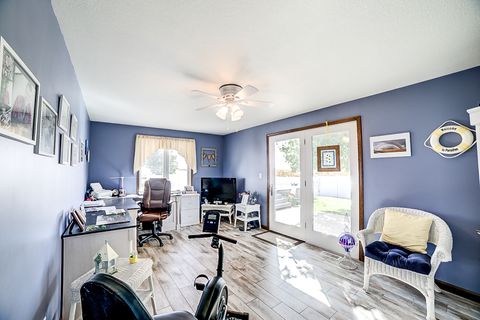 Tiny photo for 1718 N 1800 Road E, Watseka, IL 60970 (MLS # 12480553)