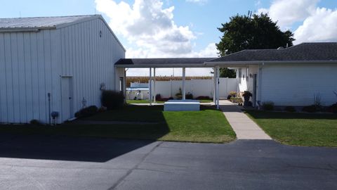 Tiny photo for 1718 N 1800 Road E, Watseka, IL 60970 (MLS # 12480553)