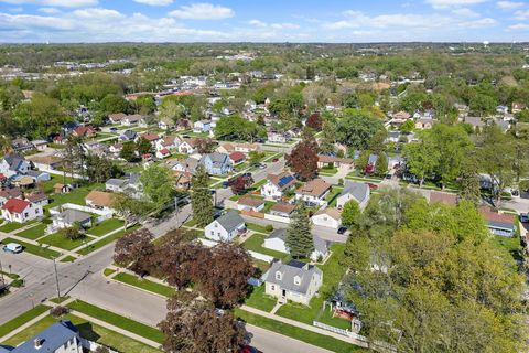 Tiny photo for 515 Illinois Avenue, Elgin, IL 60120 (MLS # 12634143)