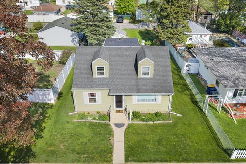 Tiny photo for 515 Illinois Avenue, Elgin, IL 60120 (MLS # 12634143)