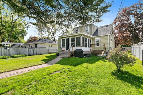 Tiny photo for 515 Illinois Avenue, Elgin, IL 60120 (MLS # 12634143)