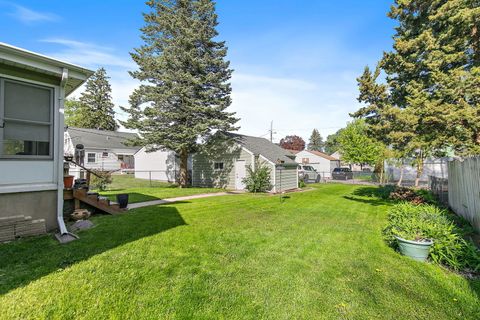 Tiny photo for 515 Illinois Avenue, Elgin, IL 60120 (MLS # 12634143)