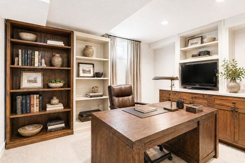 Tiny photo for 515 Illinois Avenue, Elgin, IL 60120 (MLS # 12634143)