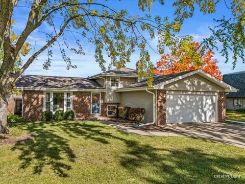 Tiny photo for 123 Heritage Drive, Minooka, IL 60447 (MLS # 12502096)