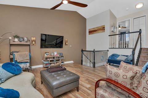 Tiny photo for 26436 W Spur Court, Channahon, IL 60410 (MLS # 12502164)