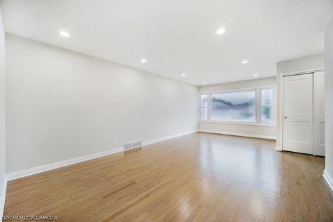 Tiny photo for 2149 E 90th Street, Chicago, IL 60617 (MLS # 12458921)