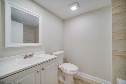 Tiny photo for 2149 E 90th Street, Chicago, IL 60617 (MLS # 12458921)