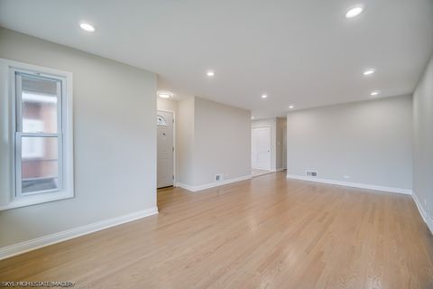 Tiny photo for 2149 E 90th Street, Chicago, IL 60617 (MLS # 12458921)