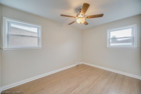 Tiny photo for 2149 E 90th Street, Chicago, IL 60617 (MLS # 12458921)