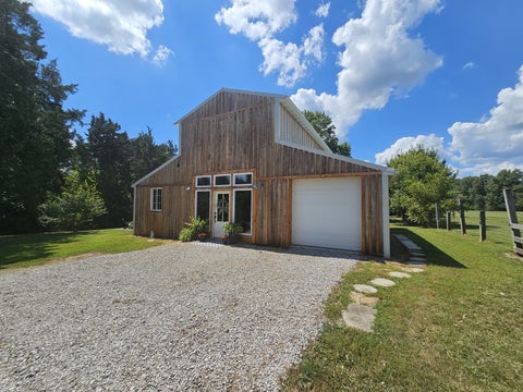 Tiny photo for 2673 County Farm Road, Salem, IL 62881 (MLS # 12751942)