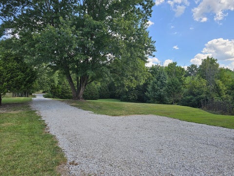 Tiny photo for 2673 County Farm Road, Salem, IL 62881 (MLS # 12751942)