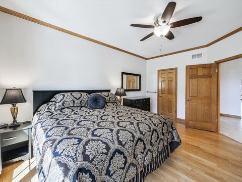 Tiny photo for 500 E Sherwood Drive, Addison, IL 60101 (MLS # 12614192)