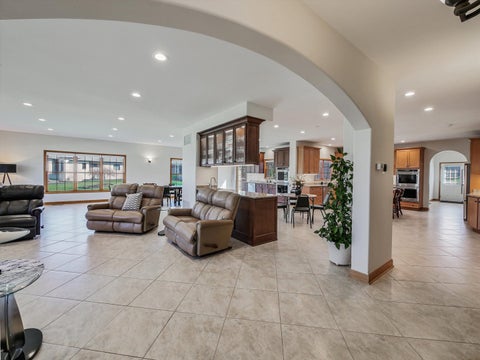 Tiny photo for 500 E Sherwood Drive, Addison, IL 60101 (MLS # 12614192)