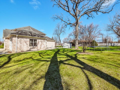 Tiny photo for 500 E Sherwood Drive, Addison, IL 60101 (MLS # 12614192)