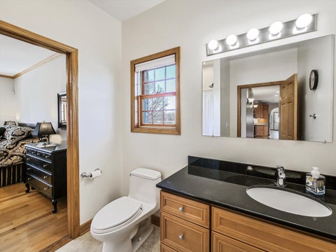 Tiny photo for 500 E Sherwood Drive, Addison, IL 60101 (MLS # 12614192)