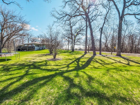 Tiny photo for 500 E Sherwood Drive, Addison, IL 60101 (MLS # 12614192)