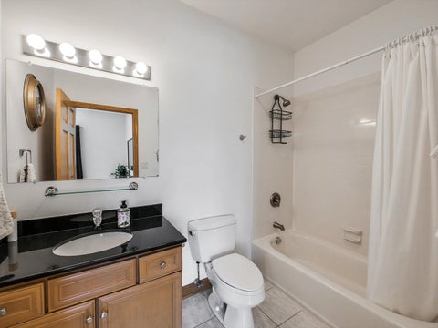 Tiny photo for 500 E Sherwood Drive, Addison, IL 60101 (MLS # 12614192)