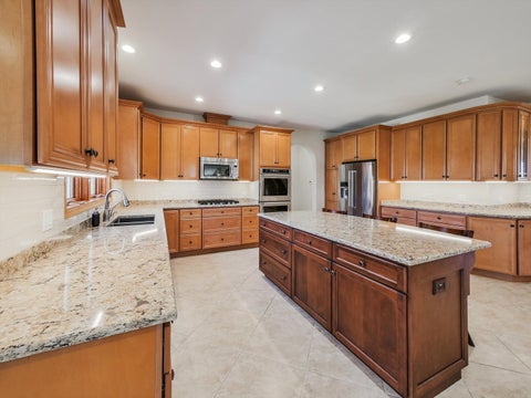 Tiny photo for 500 E Sherwood Drive, Addison, IL 60101 (MLS # 12614192)