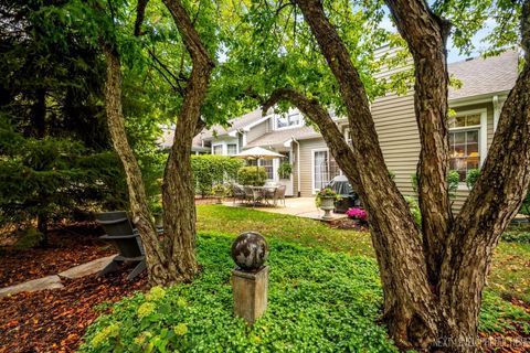 Tiny photo for 1919 Waverly Circle, St. Charles, IL 60174 (MLS # 12401524)