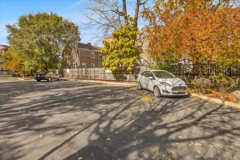 Tiny photo for Chicago, IL 60637 (MLS # 12484776)