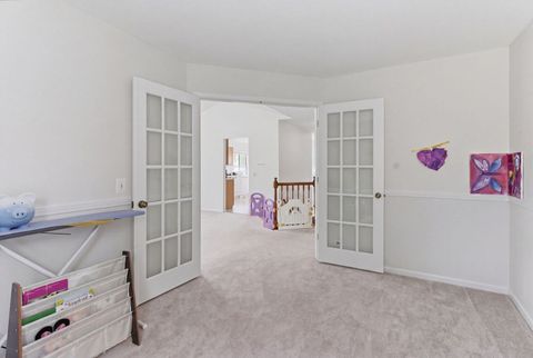 Tiny photo for 206 Glasgow Lane #B206, Schaumburg, IL 60194 (MLS # 12648059)