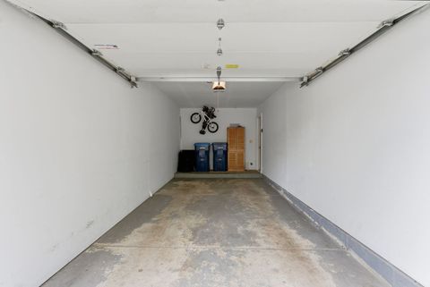 Tiny photo for 206 Glasgow Lane #B206, Schaumburg, IL 60194 (MLS # 12648059)
