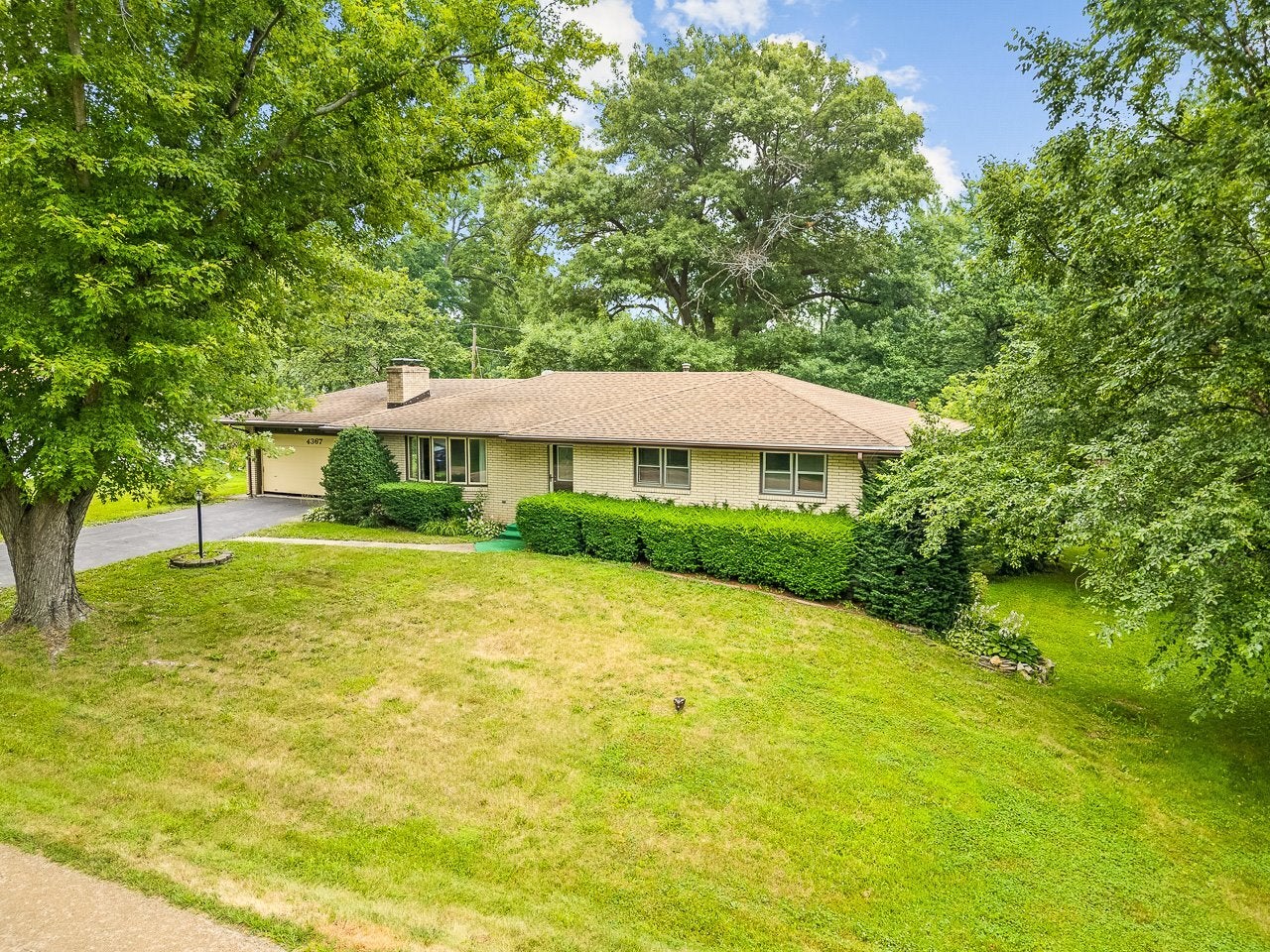 4367 Shorewood Drive