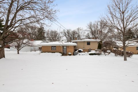 Tiny photo for 9 Merry Court, Countryside, IL 60525 (MLS # 12520236)