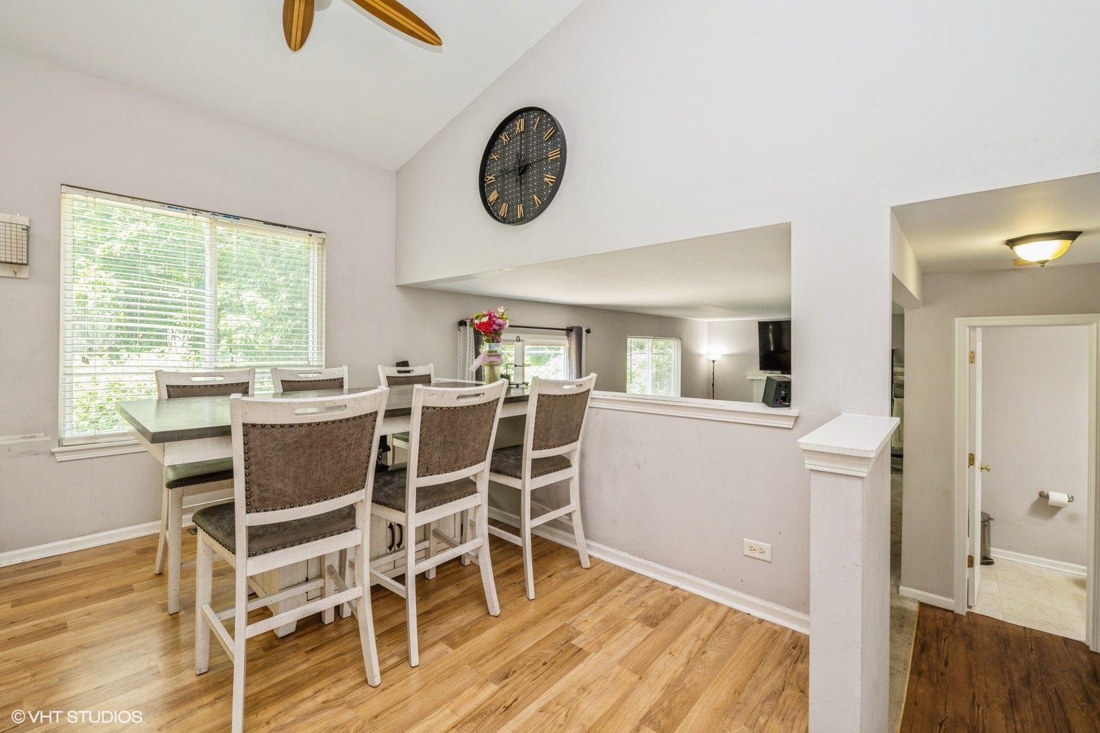 25644 W Brooks Farm Road