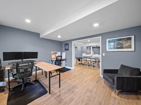 Tiny photo for 25 Wellesley Circle, Northbrook, IL 60062 (MLS # 12490409)