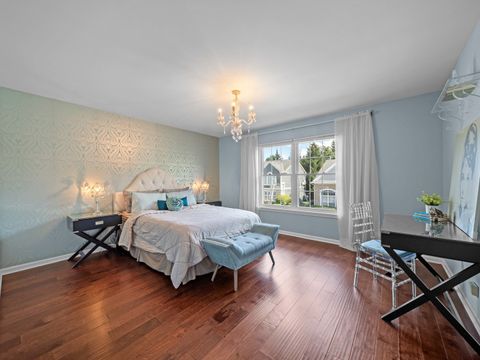 Tiny photo for 25 Wellesley Circle, Northbrook, IL 60062 (MLS # 12490409)