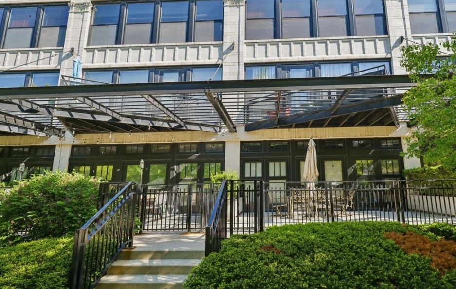 1070 W 15th Street 148